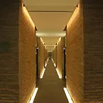 Western 4*