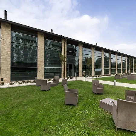 Hotell Western 4*