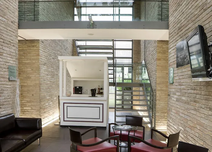 Hotell Western 4*